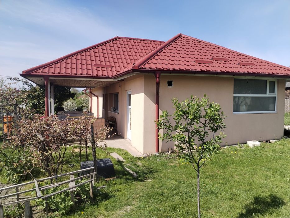 Proprietar!! Vand casa plus pamant