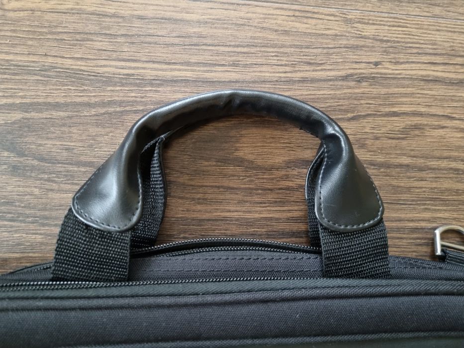 Чанта за лаптоп HP