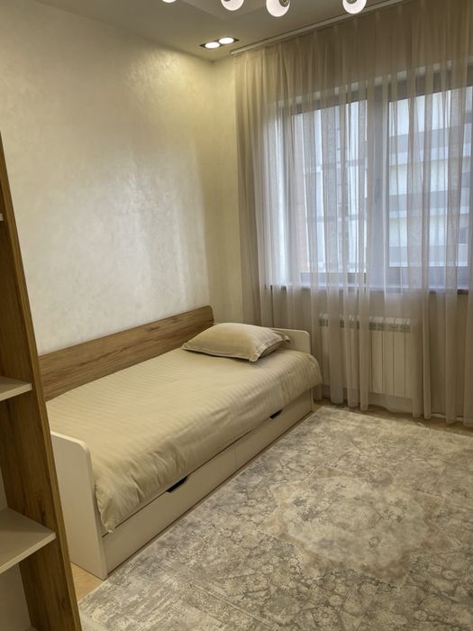 Срочно сдается премиум квартира 3/8/8 94 квадратных в ЖК Gardens