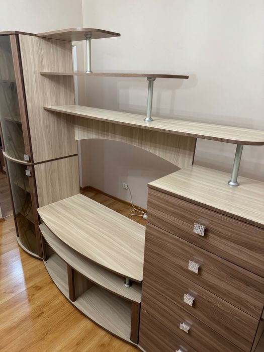 Шкаф,стенка в гостинную