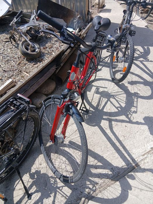 Vând biciclete și un ATV pentru copii