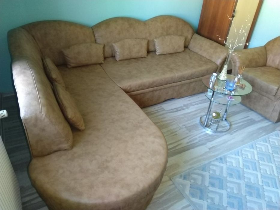 Coltar cu fotoliu Elvila ,cuier si oglinda