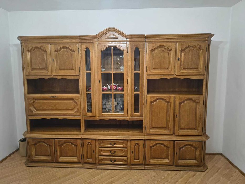 Vând mobilă stejar masiv