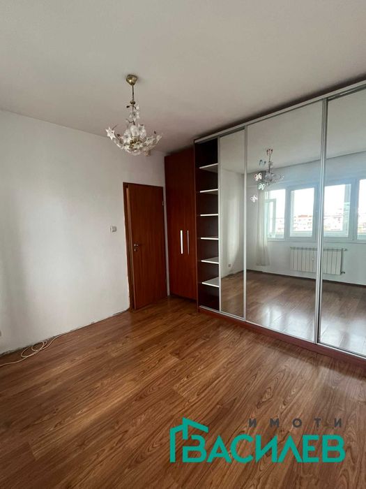 Продава се Двустаен апартамент в София, Център - 64 кв.м за 2950 €/кв.м - Снимка #6