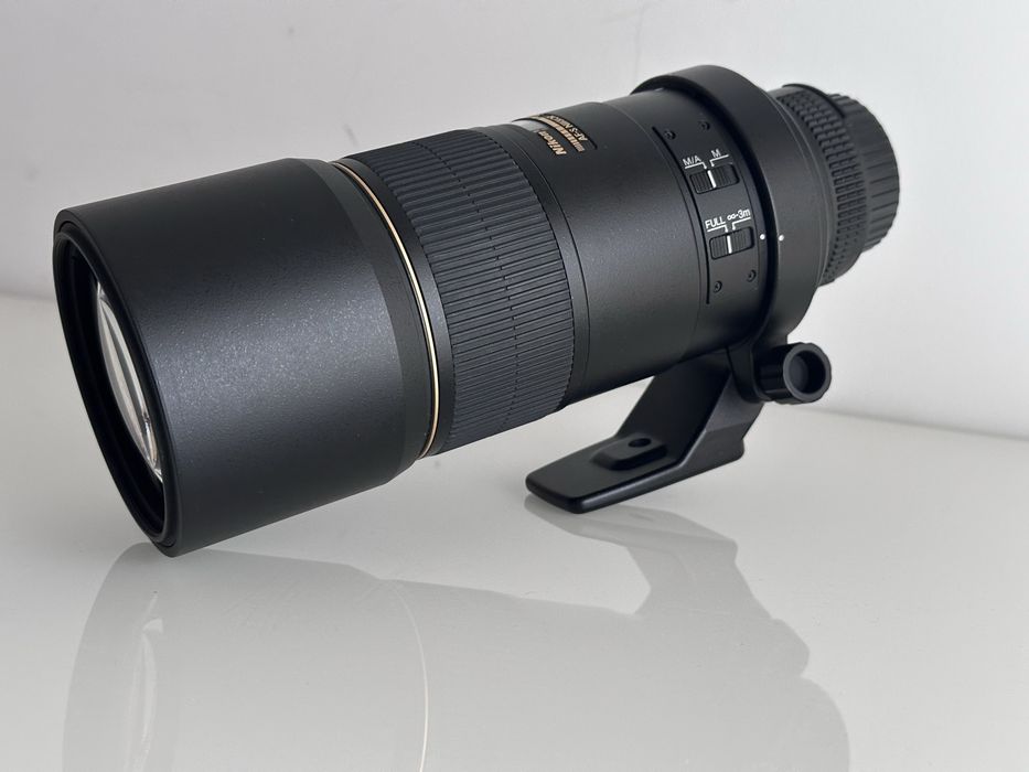 Obiectiv Nikon   300mm f/4D ED, AF-S Nikkor