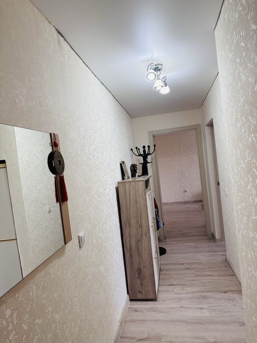 Продам трехкомнатную квартиру