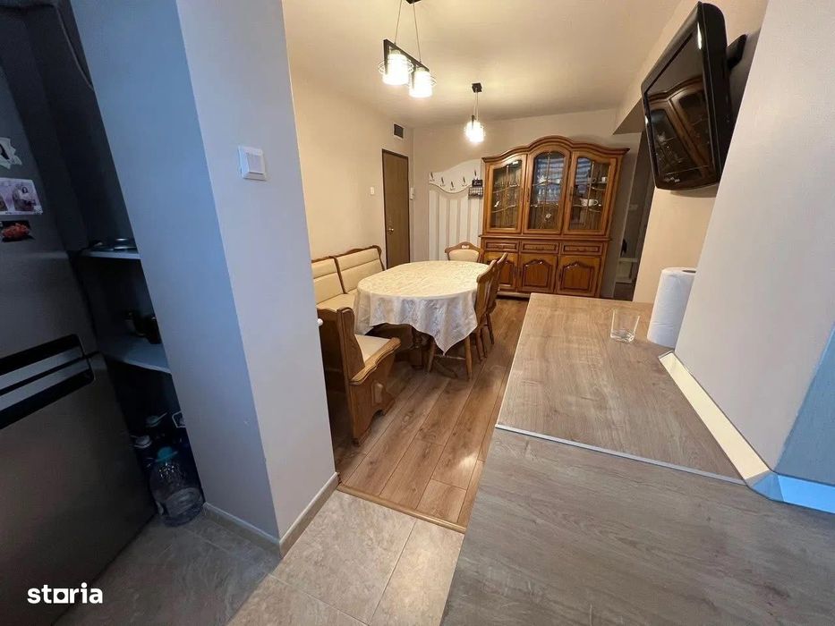 Apartament 3 camere 75 mp bloc vila Gheorghe Doja