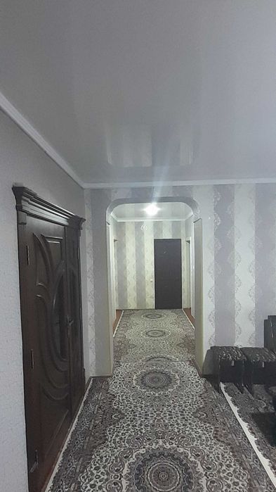 Turtkulskiy joldin boyi kerpichniy domnan kvartira satiladi