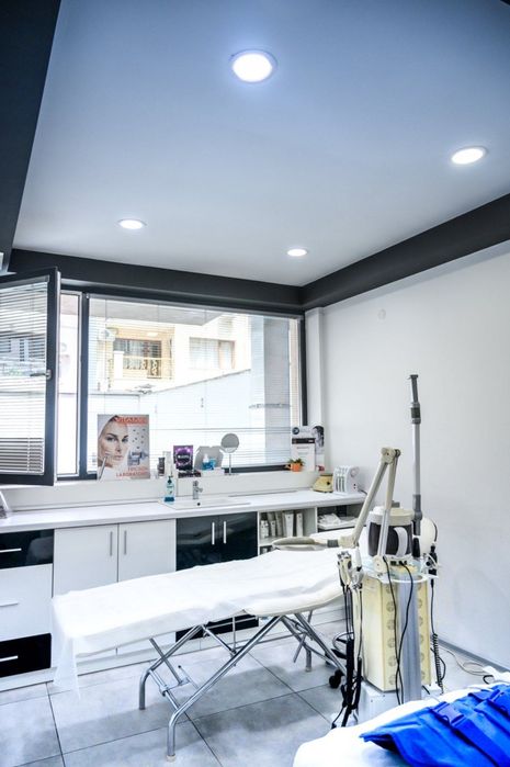 Дава се под наем  в Варна, Червен площад -  кв.м за 255 € - Снимка #1