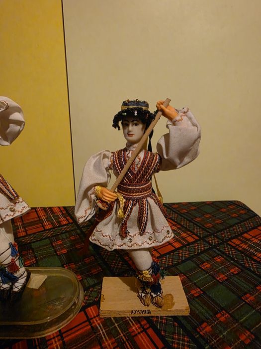 Vand călușari  romănești de colecție