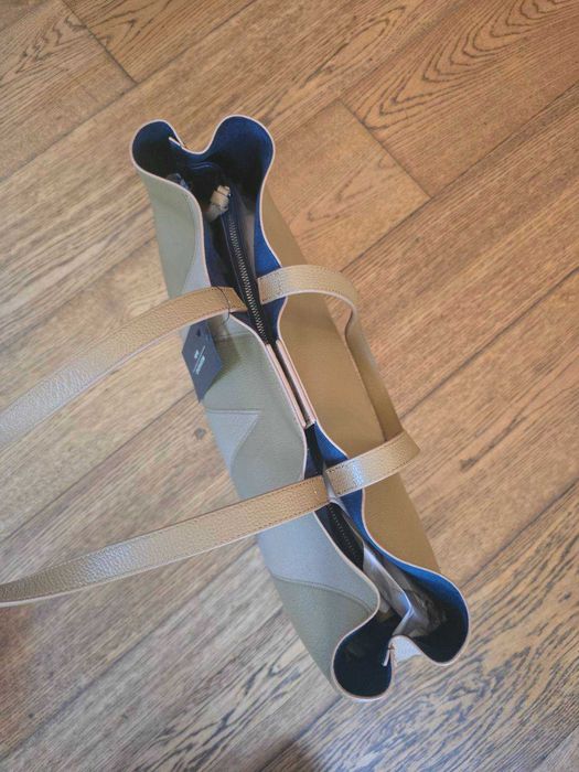 НОВА! Луксозна бежова чанта Weekend Max Mara модел "Legge"