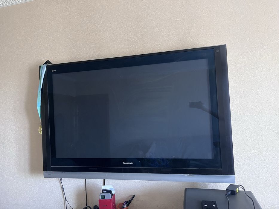 продам плазменый телевизор panasonic