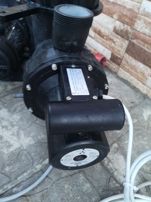 Wilo Помпа за Басейн 220V Qmax10m3 Hmax8m