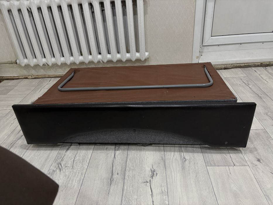Мини диван сатылады