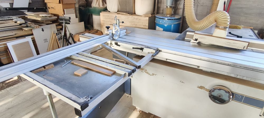 Форматен циркуляр 3200