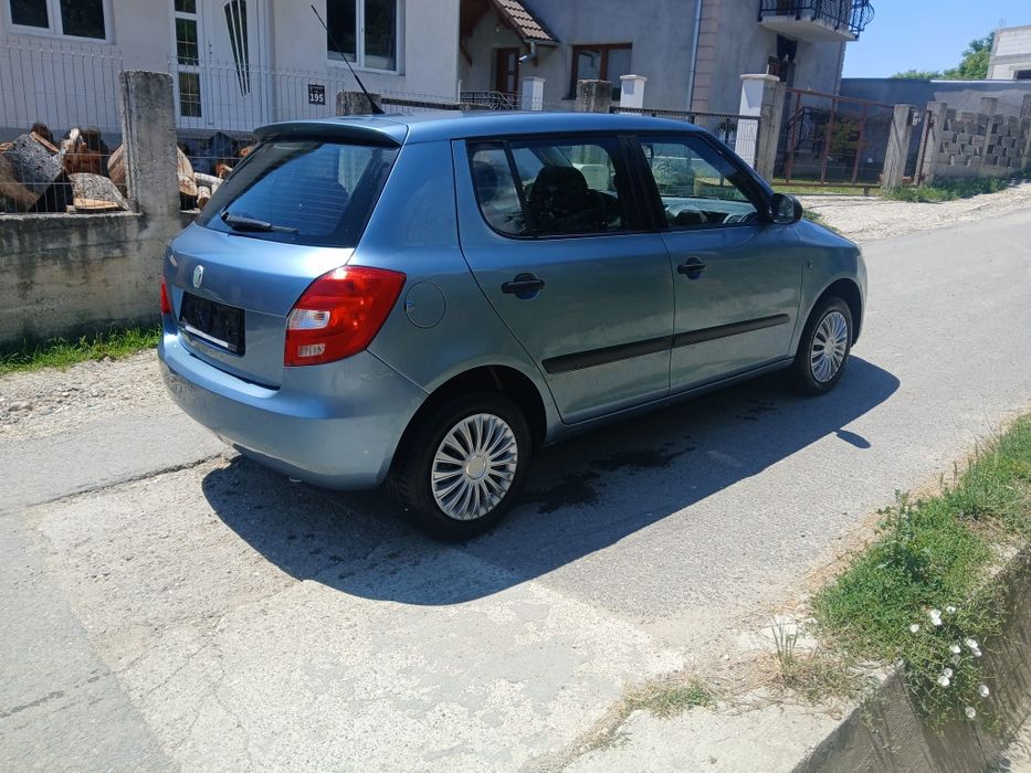 SKODA Fabia 2009 — imagine 4