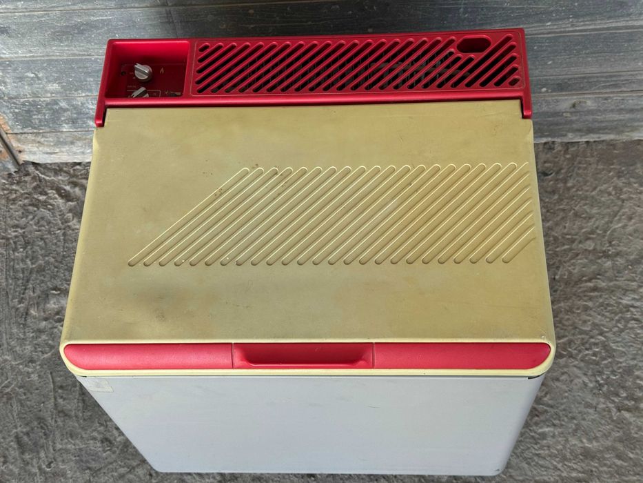 Electrolux-хладилник на газ - 12V - 220V