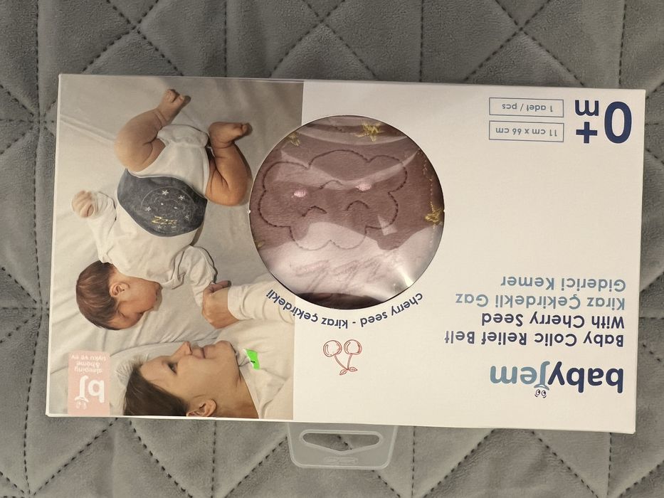 Centura anti colici cu samburi de cirese