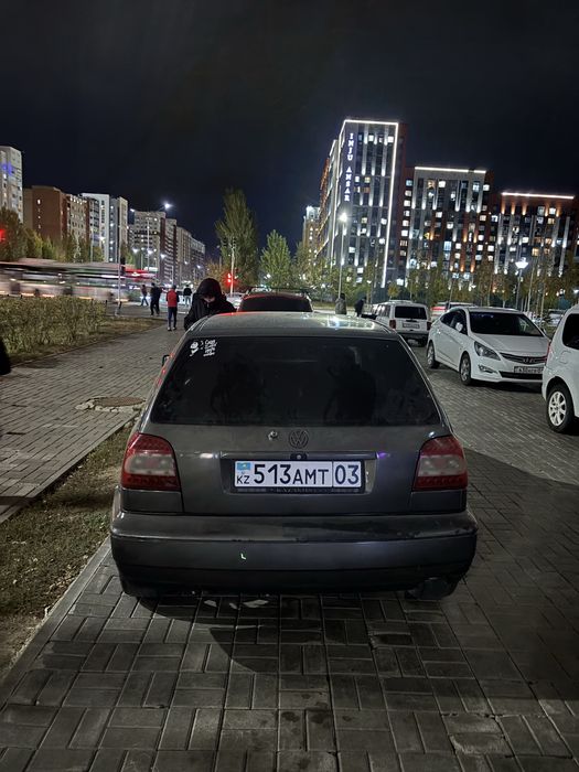 Volkswagen Golf.