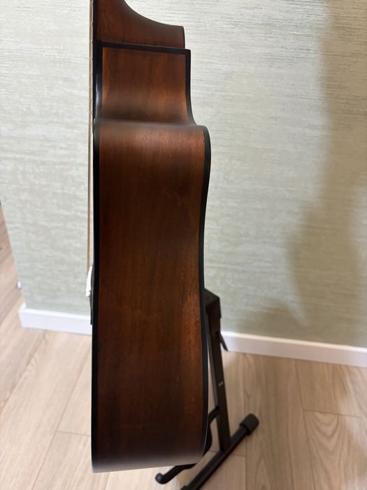 Chitara electro-acustica Fender