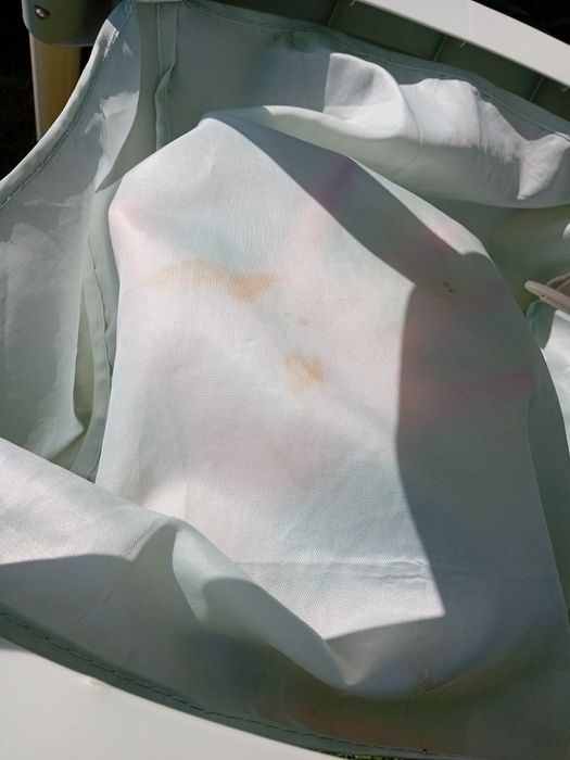 Scaun de masă pentru bebeluși