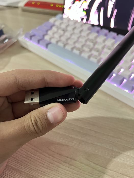 Продам адаптер Wi:Fi