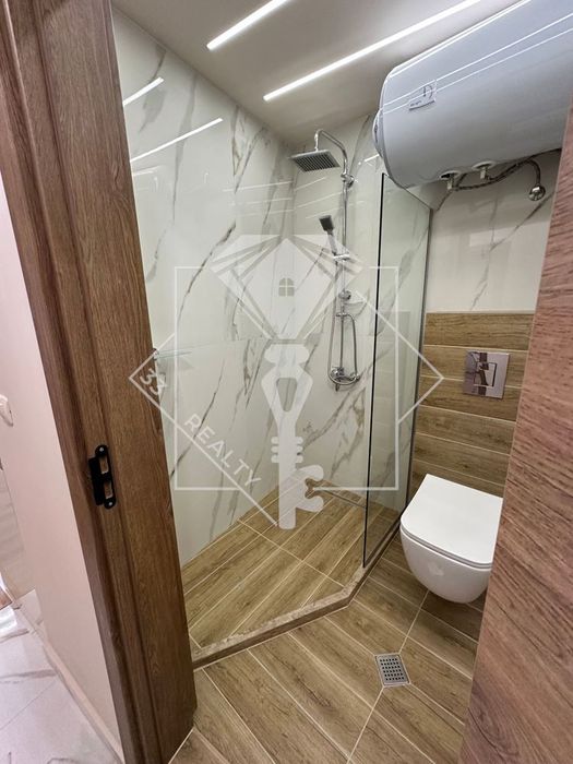 Продава се Тристаен апартамент в Пловдив, Мараша - 107 кв.м за 2795 €/кв.м - Снимка #8