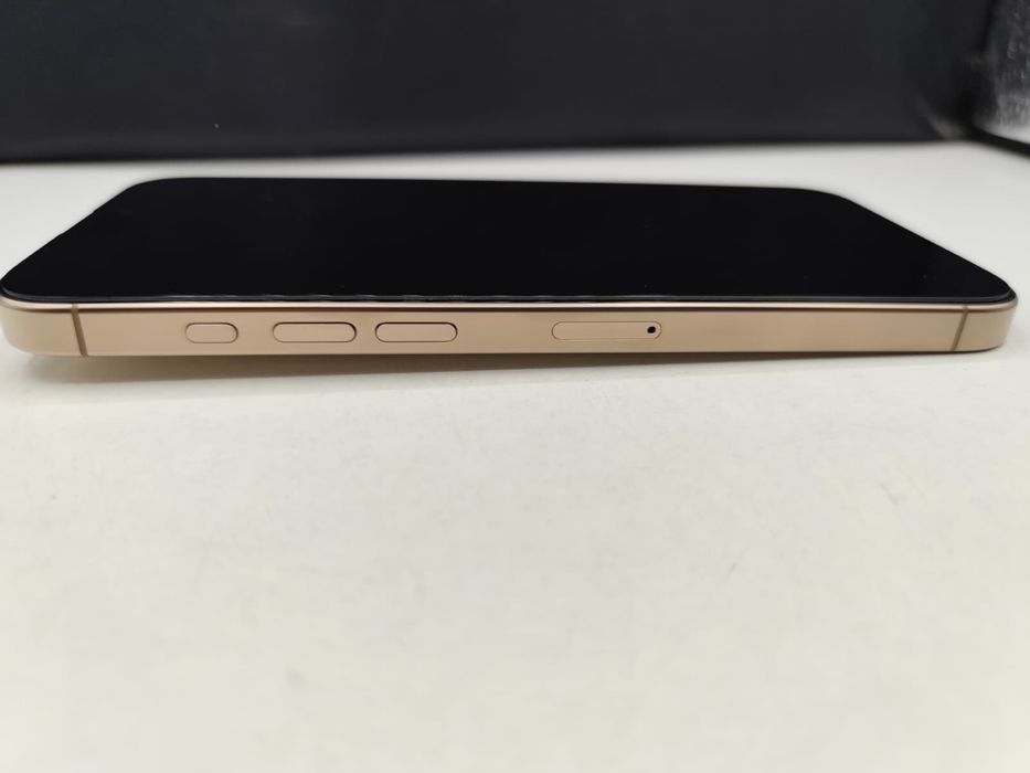 iPhone 16 Pro Max Desert Titanium 256GB