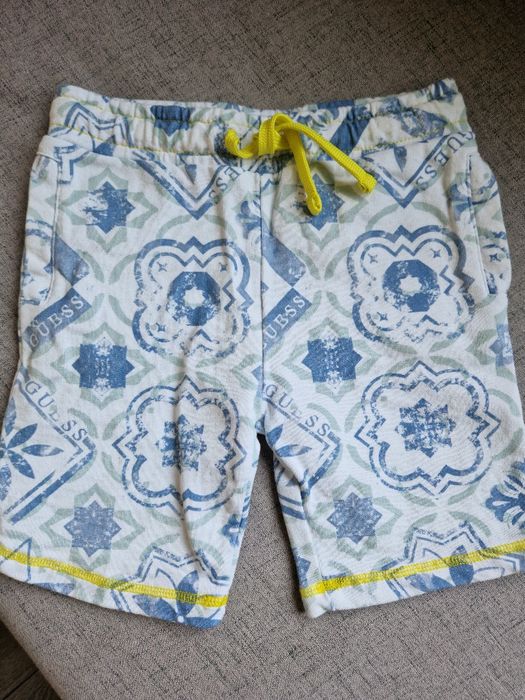 Детски панталони Guess