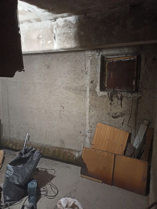 Кърти чисти извозва, къртене без почивка, извозване на Отпадъци