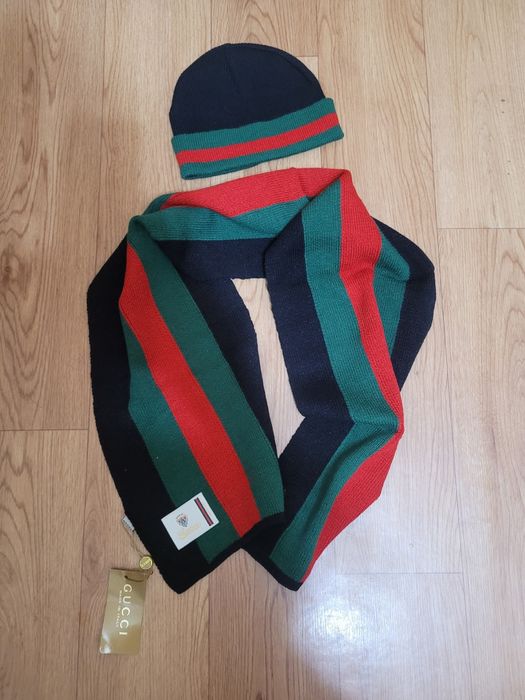 Комплект Шапка с  шарфом  GUCCI