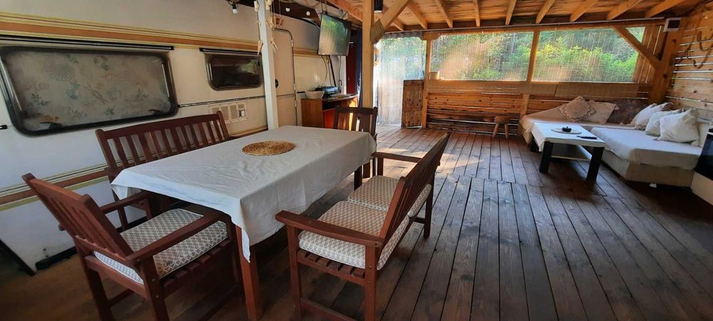 Каравана с бунгало за 6 човека - Къмпинг Созопол Еко