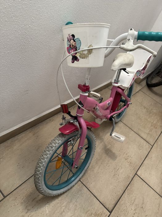 Bicicleta copii (fetite) cu roti ajutatoare