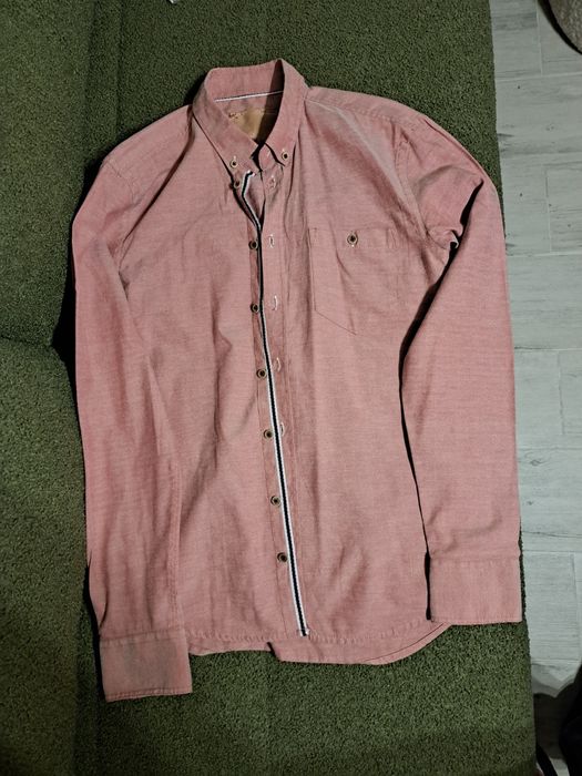 Риза мъжка в червено