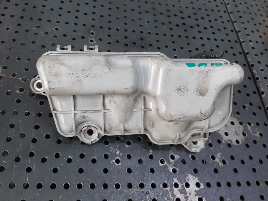 rezervor vacuum 2.0 d d4204t8  volvo v40 v60  31339809