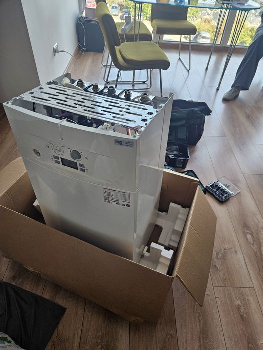 Centralq Bosch cu condensatie