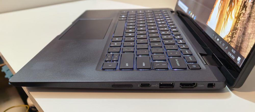 Laptop Dell 7430 X360 Touch---i7 1265U gen 12---16GB DDR4---512GB SSD