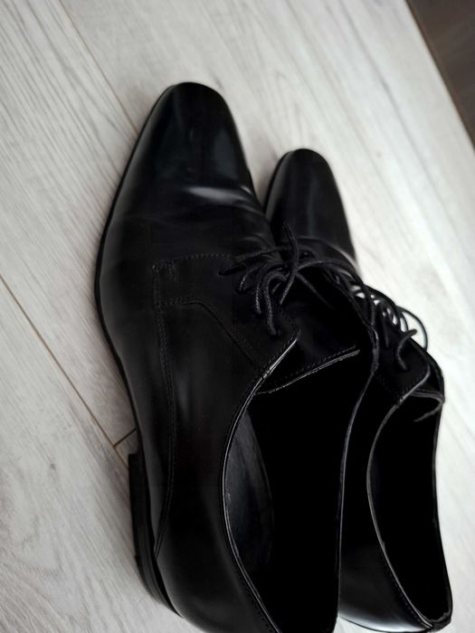 Pantofi barbati piele 200 ron