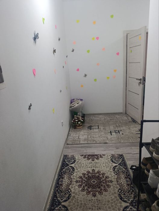 Yashnabod olmos maxallada sotiladigon kvartira bor 3 xona