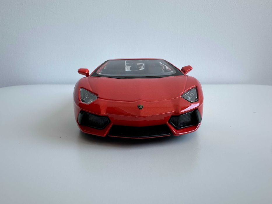 Macheta auto Maisto Lamborghini Aventador LP700-4 1/24