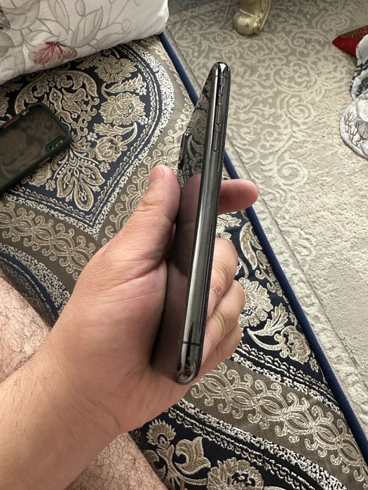 Iphone X в идеалным состояний