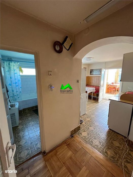 Casa de vanzare 3 camere pivnita Sibiu Lupeni