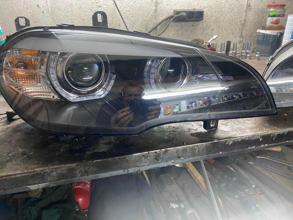 Предни Фарове BMW Е70 X5