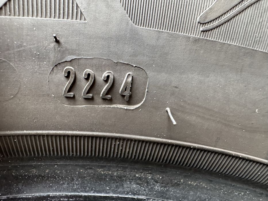 Автомобилни гуми 205 60 16 Goodyear