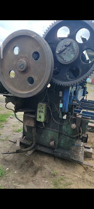 Ножницы гильотинные НЛК 12х2000 обмен