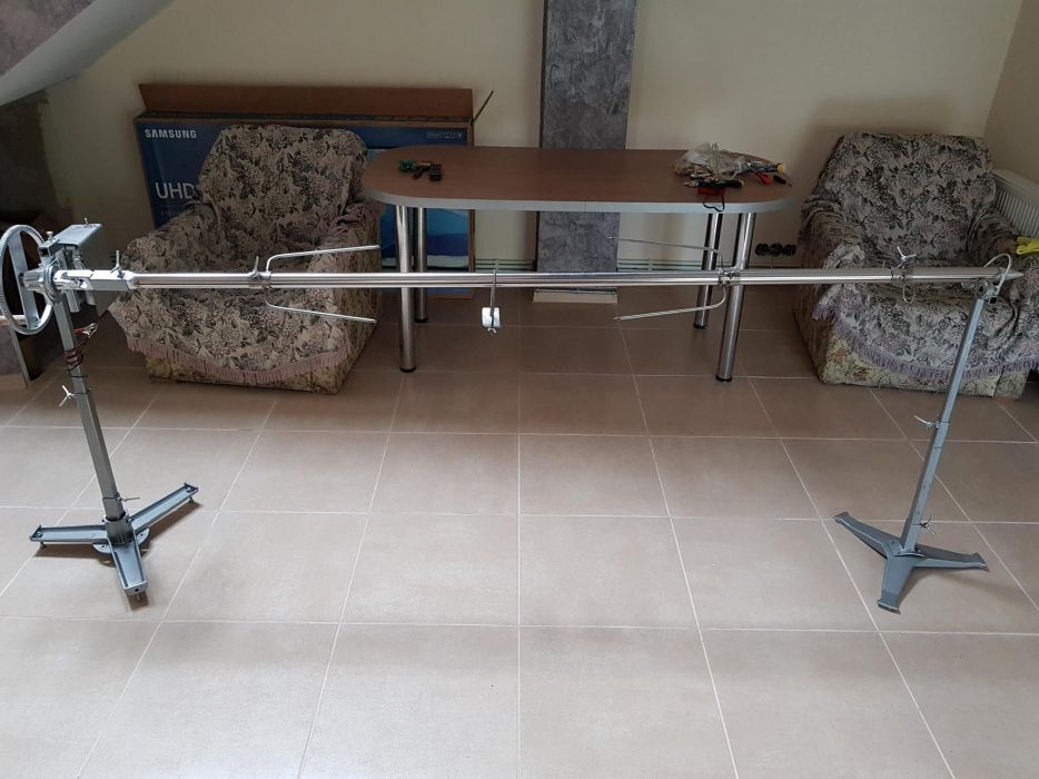 Vand protap rotisor electric 12/220V nou inox pt purcei miel berbecut