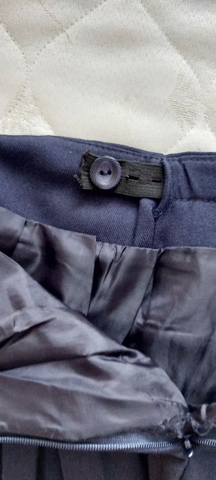 Продам школьную юбку