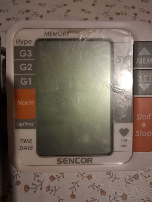 Апарат за кръвно Sencor SBP 690