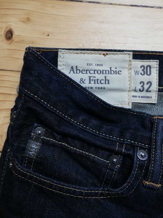 Abercrombie & Fitch - Indigo Denim - SkinnyFit