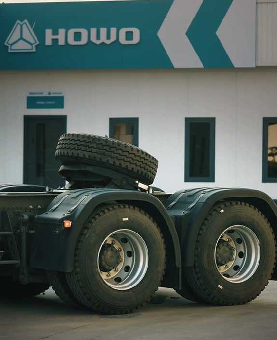 Фура тягач Хово т9 Fura tyagach Howo t9